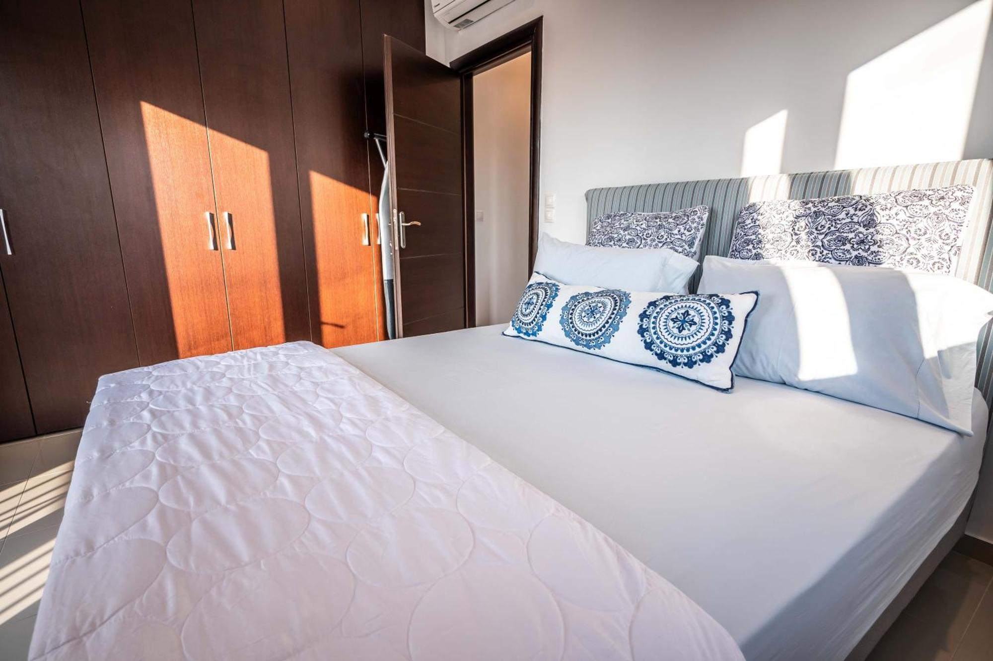 Magical Seaside Town Boutique Apts 2 Kipariszía Kültér fotó